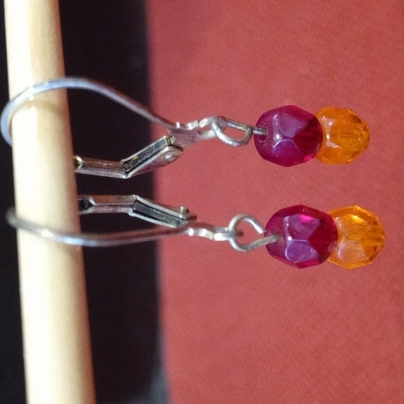 VT Hokiest color beaded earrings pierced - Picture 2 of 4